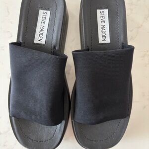 Steve Madden Black Minimalist Slide Sandals